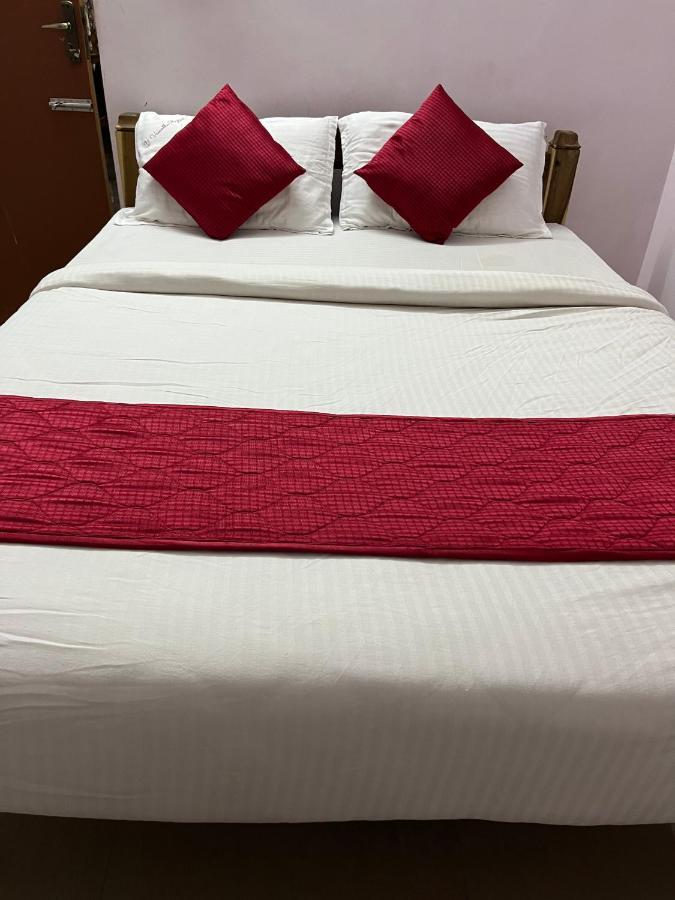 Tulip Villa 3Bhk 2Bhk And 1Bhk Located Near Chunnambar Boat House And Paradise Beach Pūrnānkuppam Eksteriør bilde