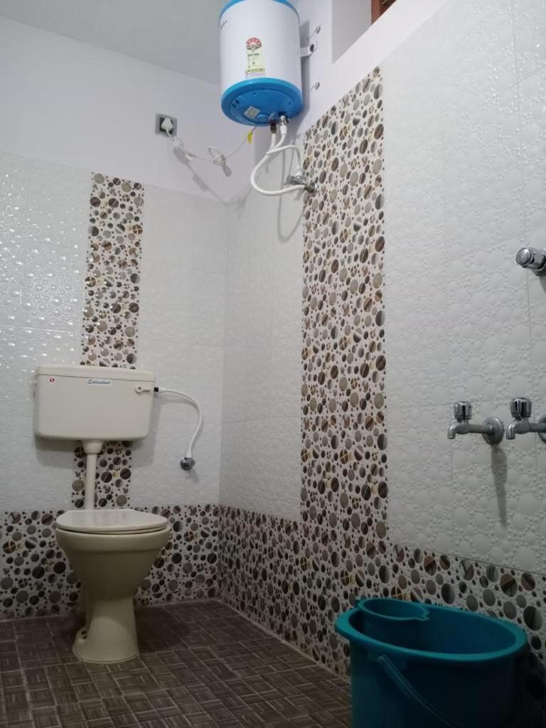 Tulip Villa 3Bhk 2Bhk And 1Bhk Located Near Chunnambar Boat House And Paradise Beach Pūrnānkuppam Rom bilde